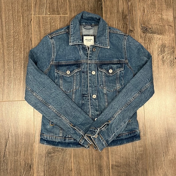 Abercrombie & Fitch Jackets & Blazers - Abercrombie & Fitch | Denim Jacket